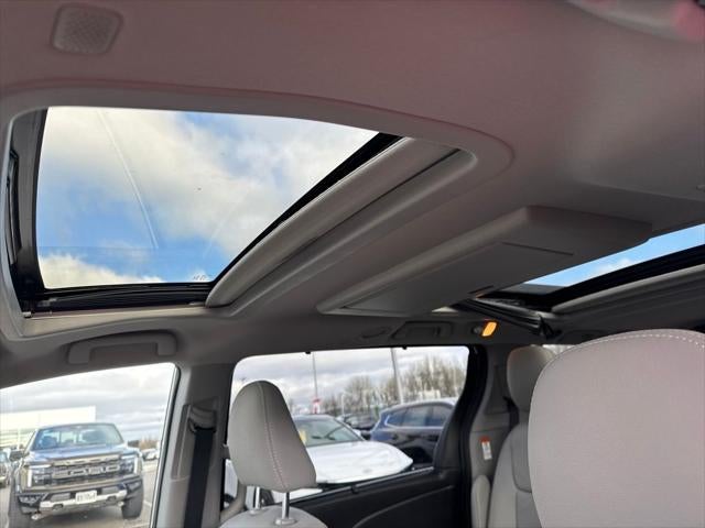 2020 Toyota Sienna Limited Premium 7 Passenger