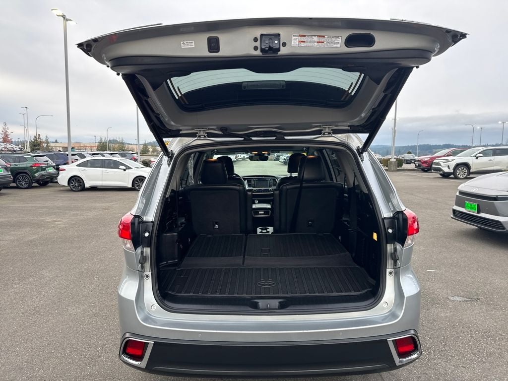 2018 Toyota Highlander Limited Platinum