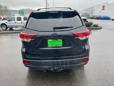 2019 Toyota Highlander SE