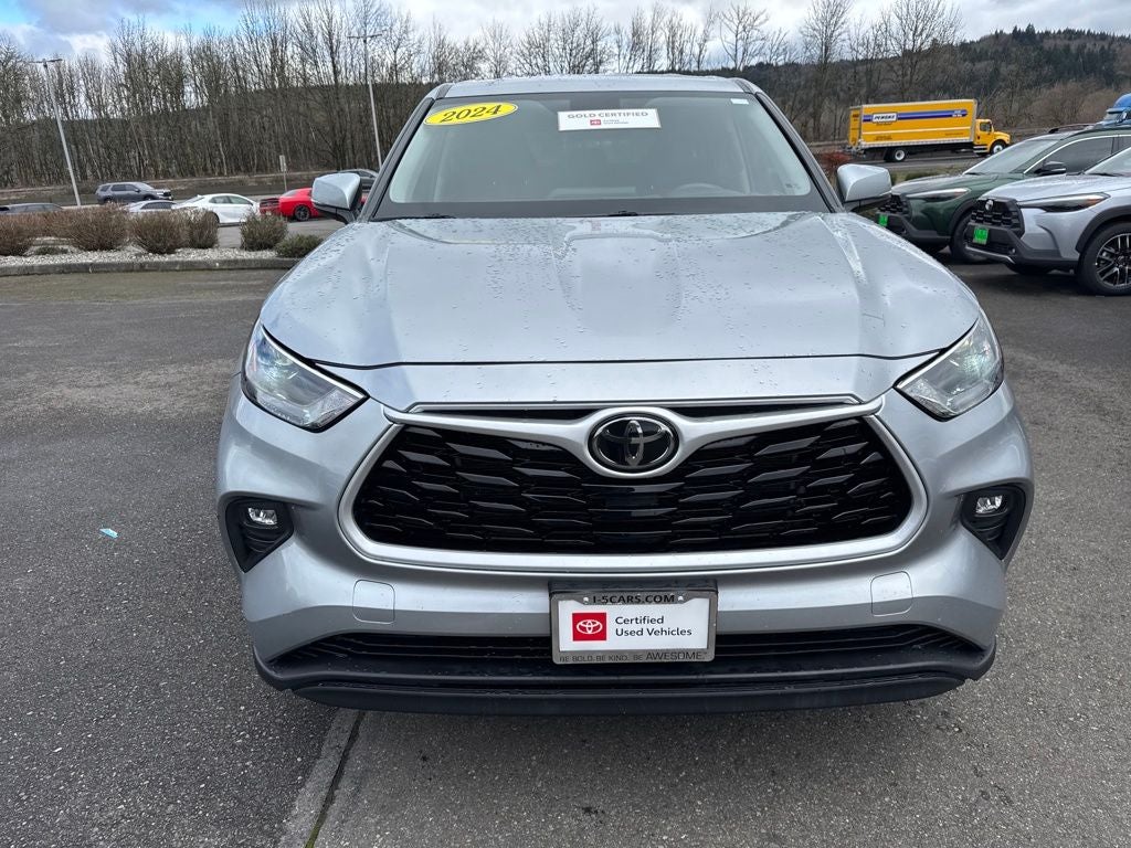 2024 Toyota Highlander LE