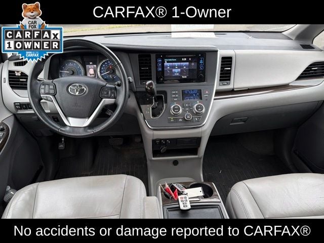2017 Toyota Sienna XLE 8 Passenger