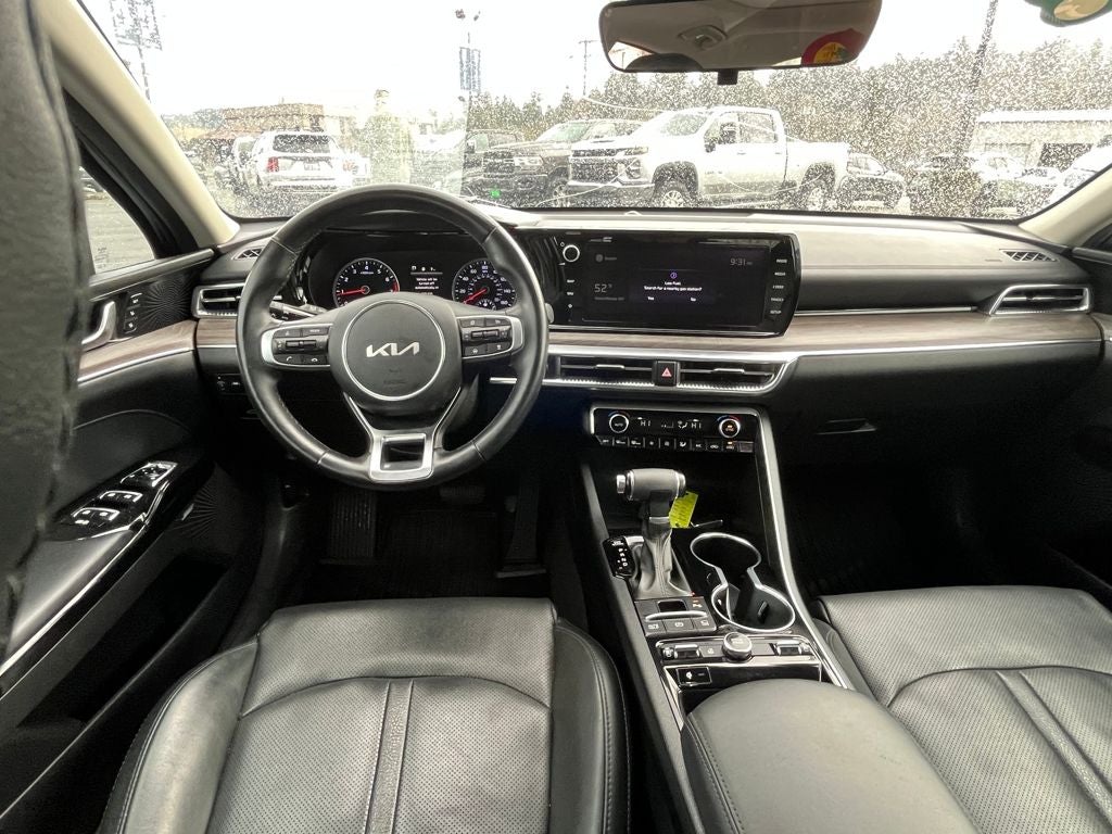 2022 Kia K5 EX
