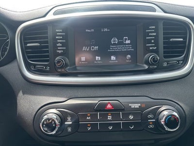 2019 Kia Sorento LX