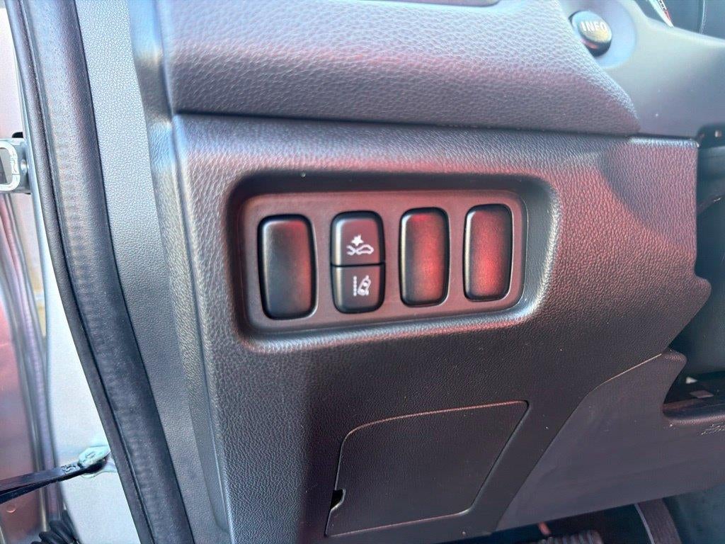 2024 Mitsubishi Outlander Sport ES