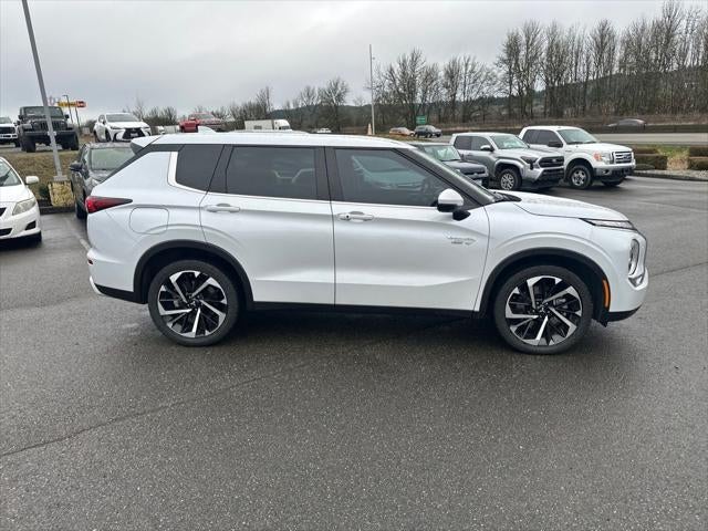 2023 Mitsubishi Outlander PHEV Base