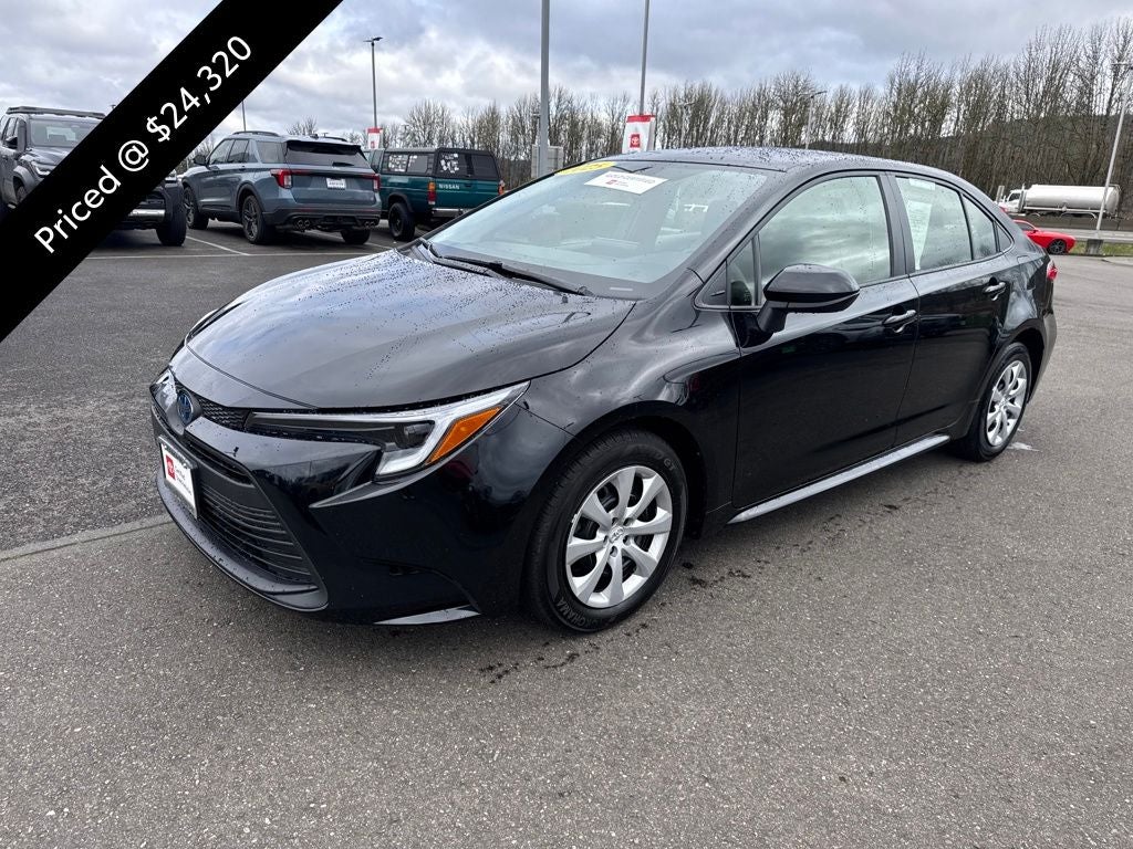 2025 Toyota Corolla Hybrid LE
