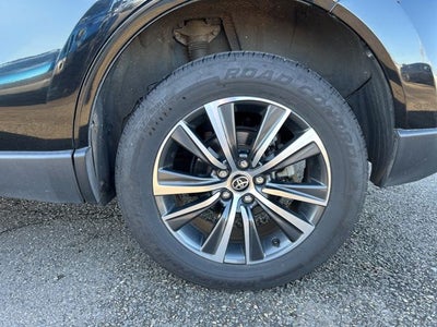 2021 Toyota Venza LE