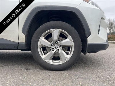 2021 Toyota RAV4 Hybrid XLE Premium