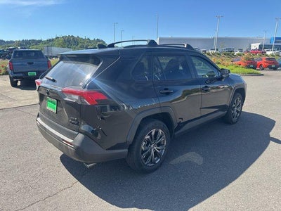 2023 Toyota RAV4 Hybrid XLE Premium