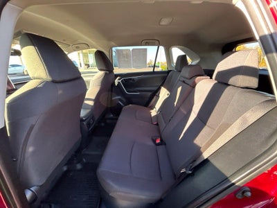 2023 Toyota RAV4 Hybrid LE