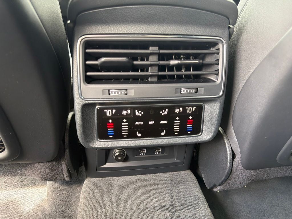 2020 Audi Q8 55 Premium Plus quattro