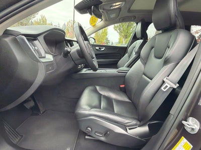 2023 Volvo XC60 Core