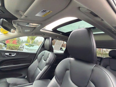2023 Volvo XC60 Core