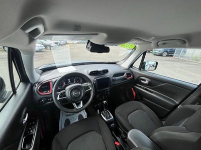 2023 Jeep Renegade Trailhawk
