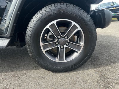 2023 Jeep Wrangler 4-Door Sahara 4x4