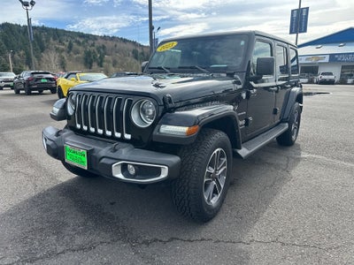 2023 Jeep Wrangler 4-Door Sahara 4x4