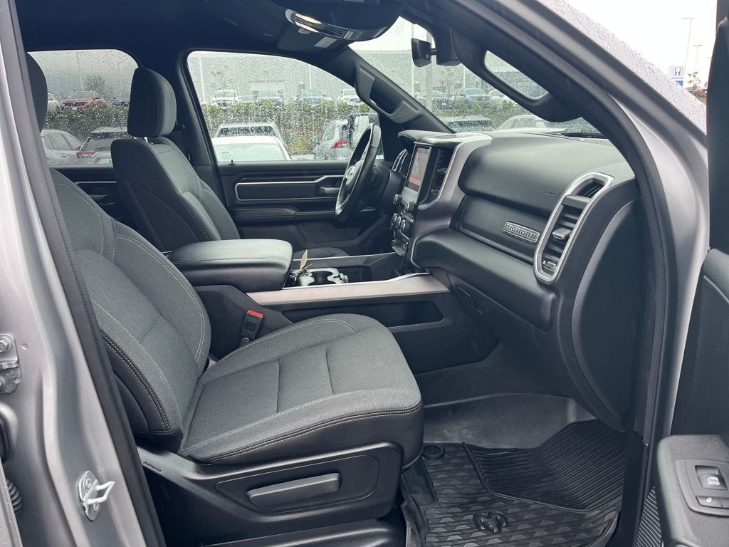 2022 RAM 1500 Big Horn Crew Cab 4x4 5'7' Box