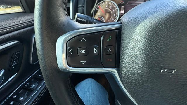 2023 RAM 1500 Laramie Crew Cab 4x4 5'7' Box
