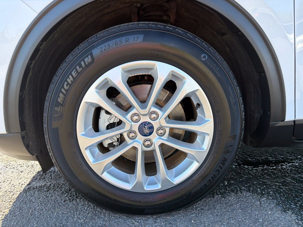 2022 Ford Escape Hybrid SE Hybrid
