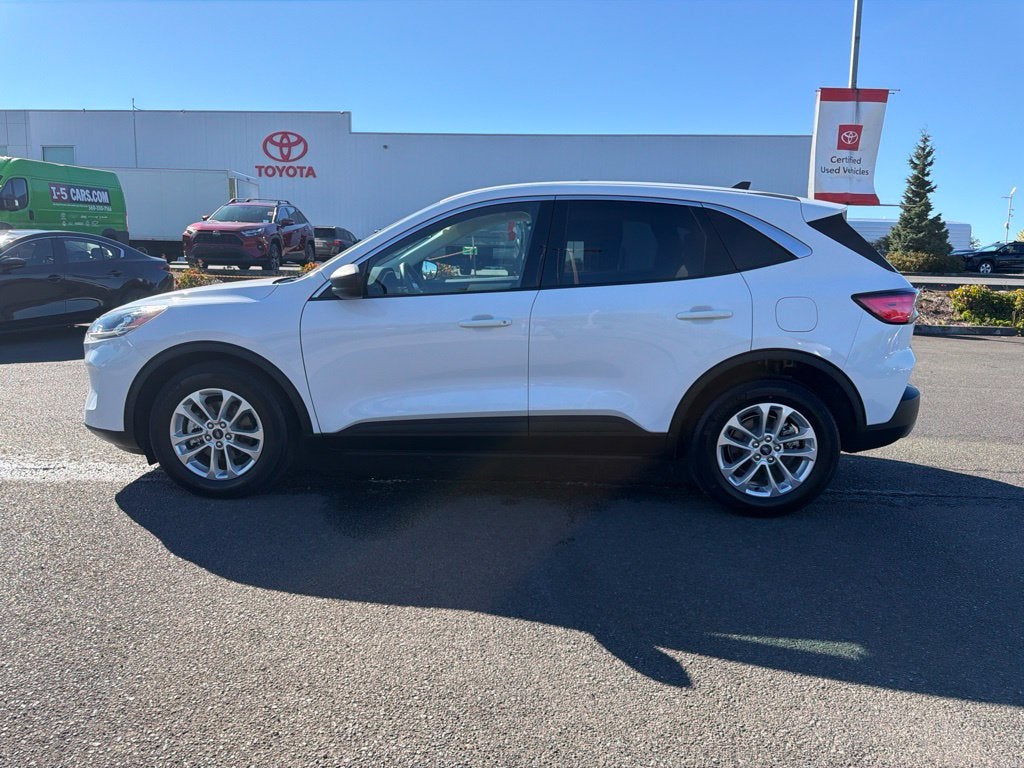 2022 Ford Escape Hybrid SE Hybrid