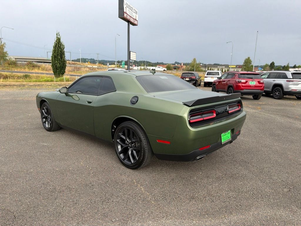 2022 Dodge Challenger SXT