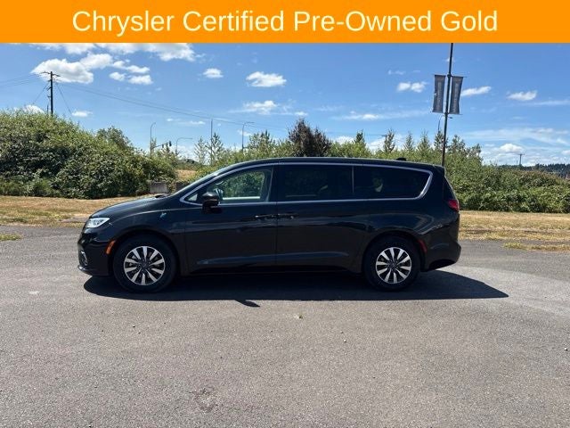 2023 Chrysler Pacifica Hybrid Touring L