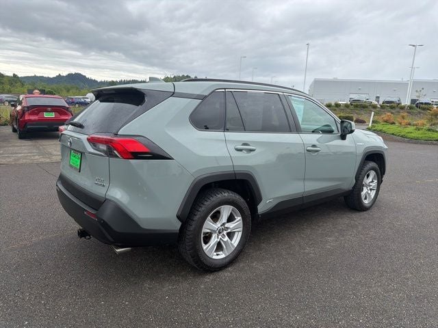 2020 Toyota RAV4 Hybrid XLE