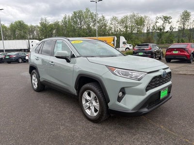 2020 Toyota RAV4 Hybrid XLE