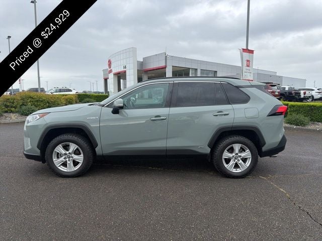 2020 Toyota RAV4 Hybrid XLE