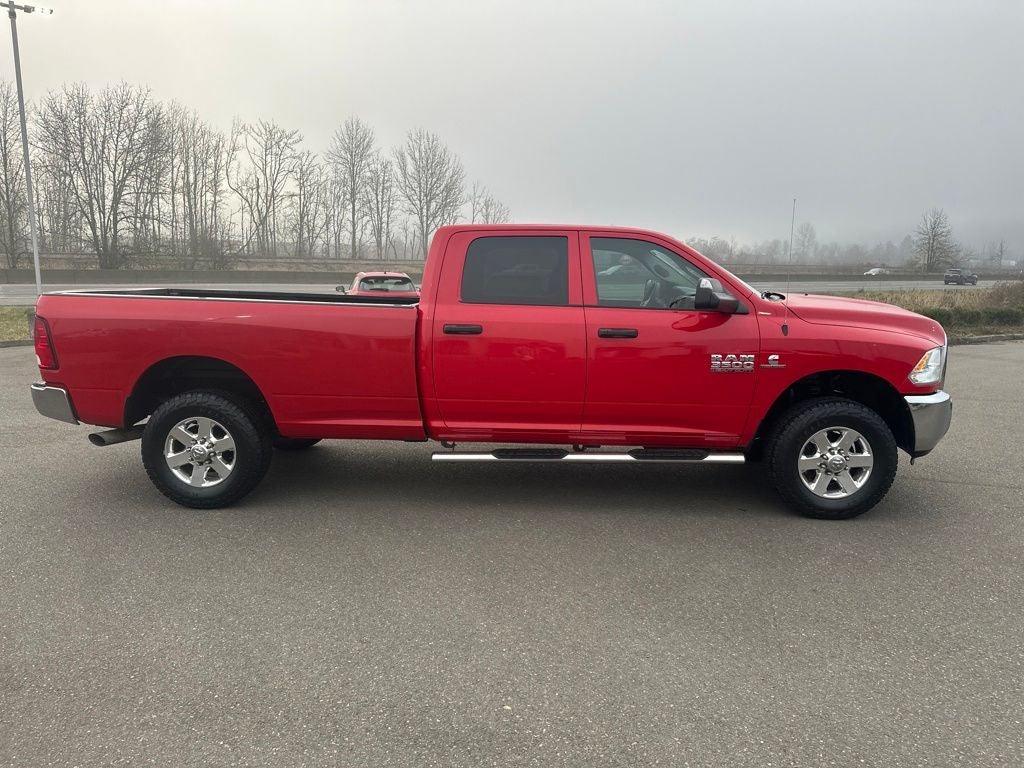 2018 RAM 3500 Tradesman Crew Cab 4x4 8' Box