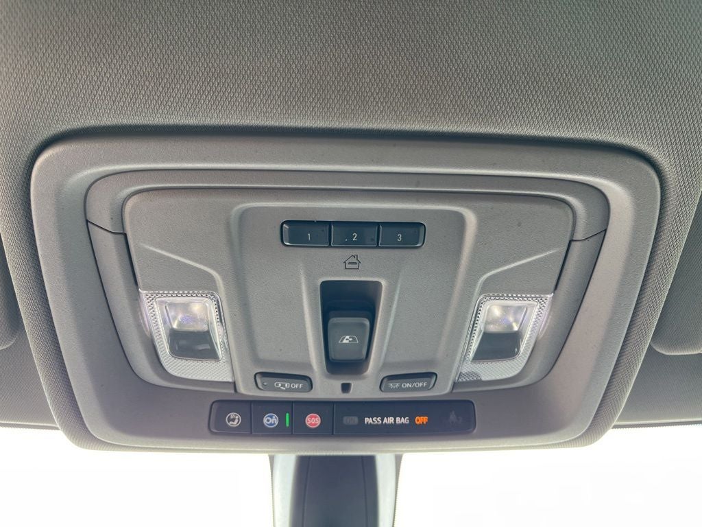 2020 Chevrolet Silverado 1500 4WD Crew Cab Short Bed RST