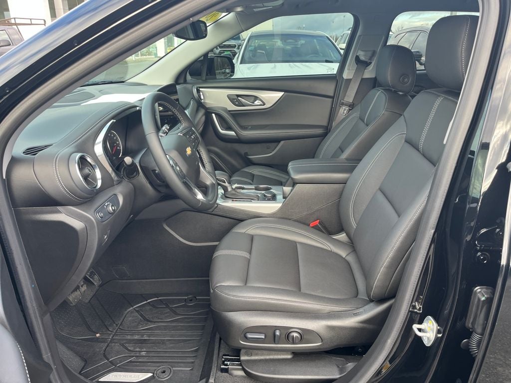 2025 Chevrolet Blazer AWD 3LT