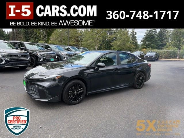 2025 Toyota Camry SE