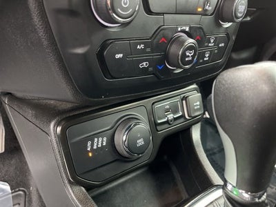 2022 Jeep Renegade Altitude 4x4