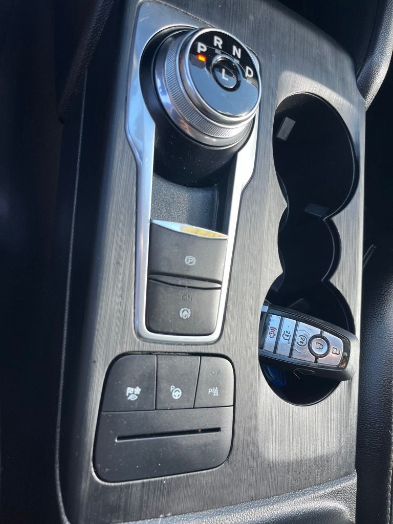 2021 Ford Escape Hybrid Titanium
