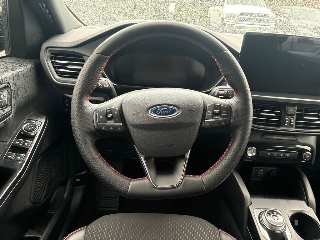 2025 Ford Escape Hybrid ST-Line Select