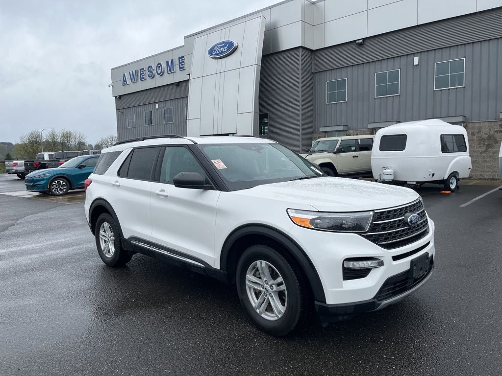2024 Ford Explorer XLT