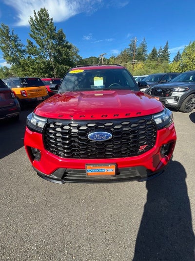 2025 Ford Explorer ST