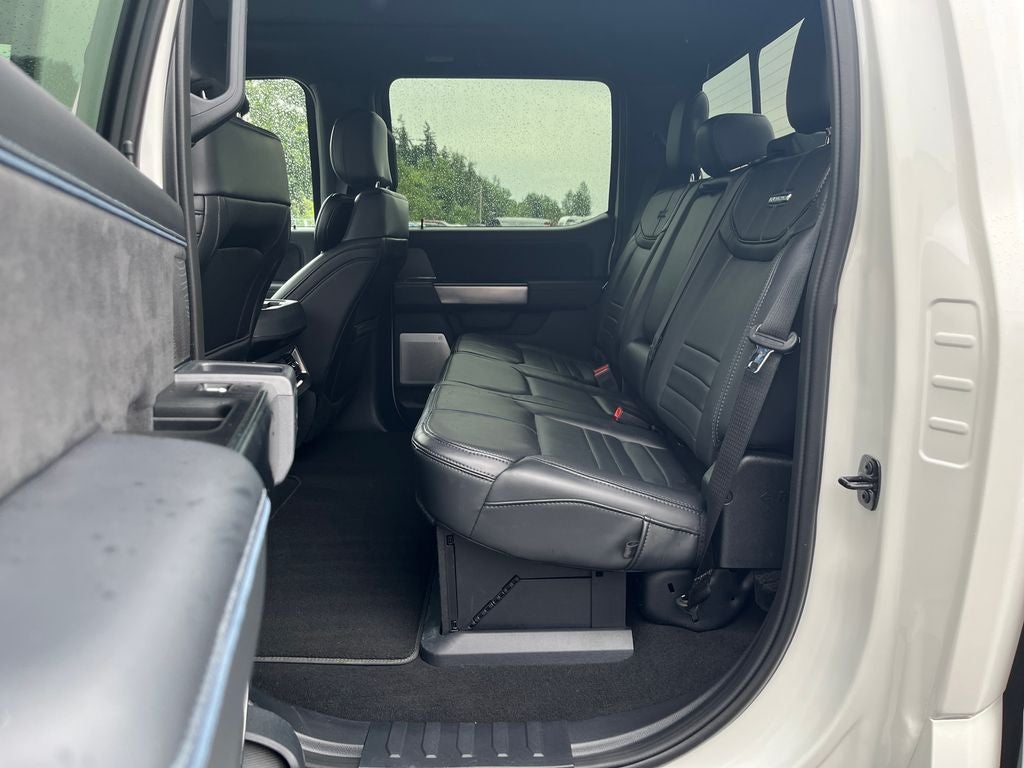 2025 Ford F-350SD Platinum