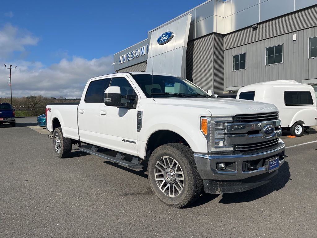 2017 Ford F-350SD Lariat