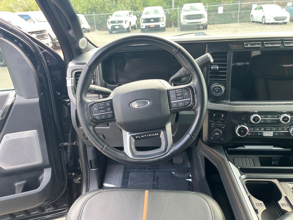 2023 Ford F-350SD Platinum