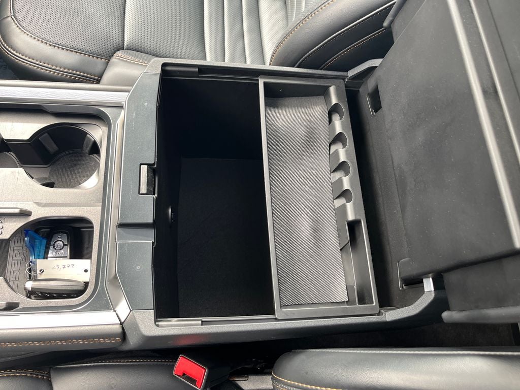 2023 Ford F-350SD Platinum