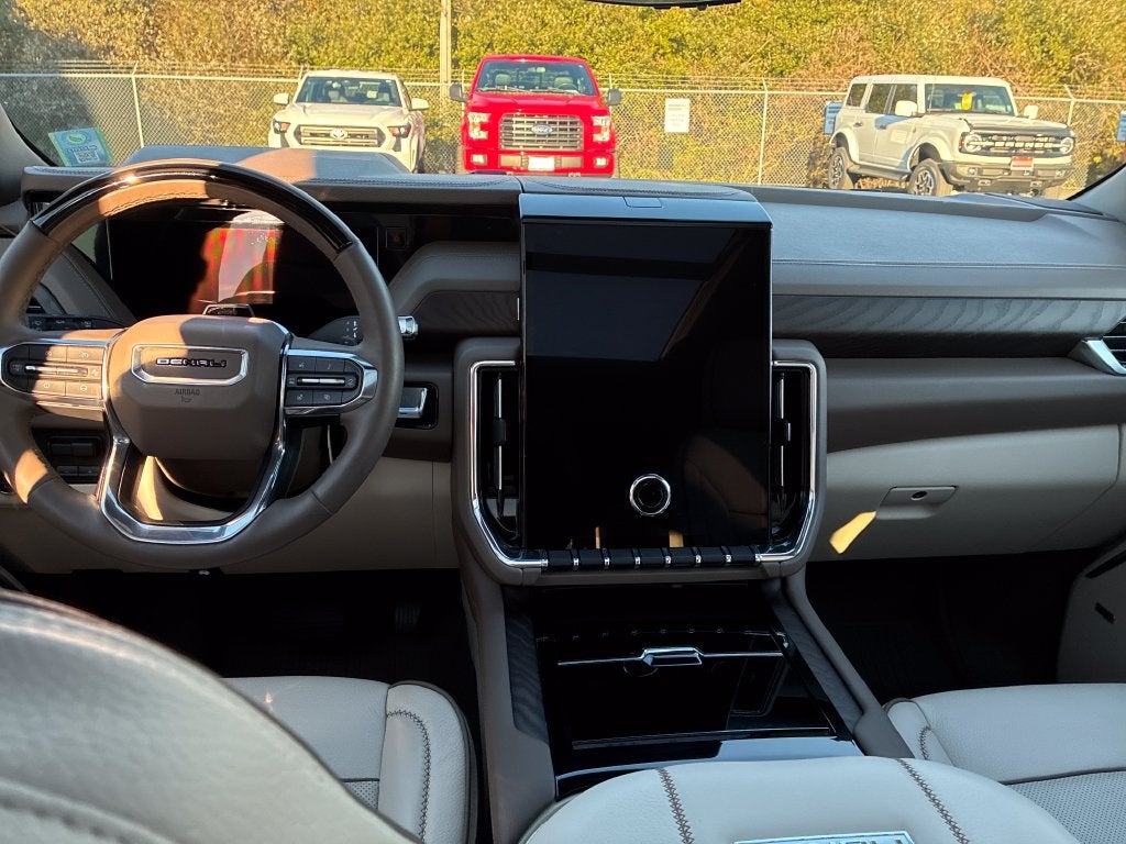 2025 GMC Yukon Denali