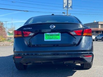 2022 Nissan Altima 2.5 SV