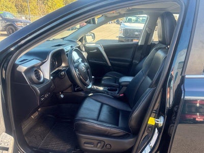 2017 Toyota RAV4 Platinum