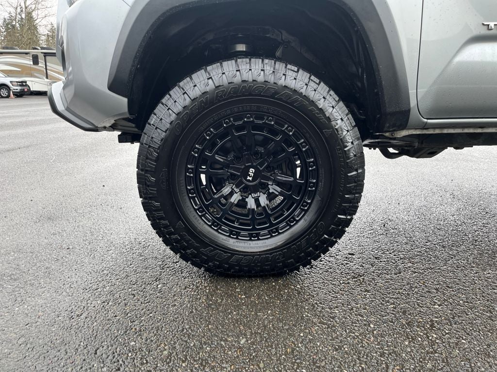 2022 Toyota Tacoma SR5 V6