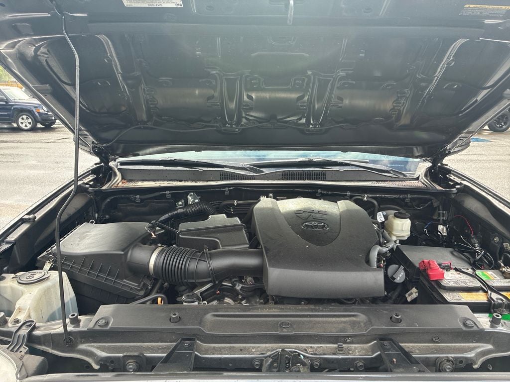 2020 Toyota Tacoma SR5 V6