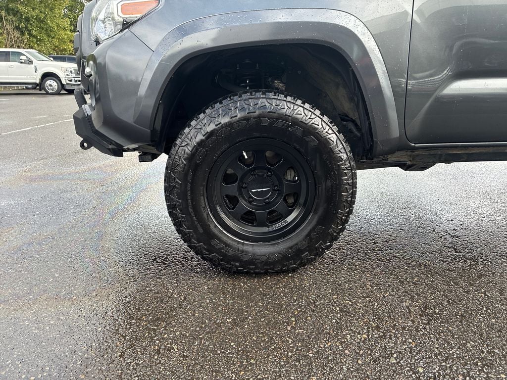 2020 Toyota Tacoma SR5 V6