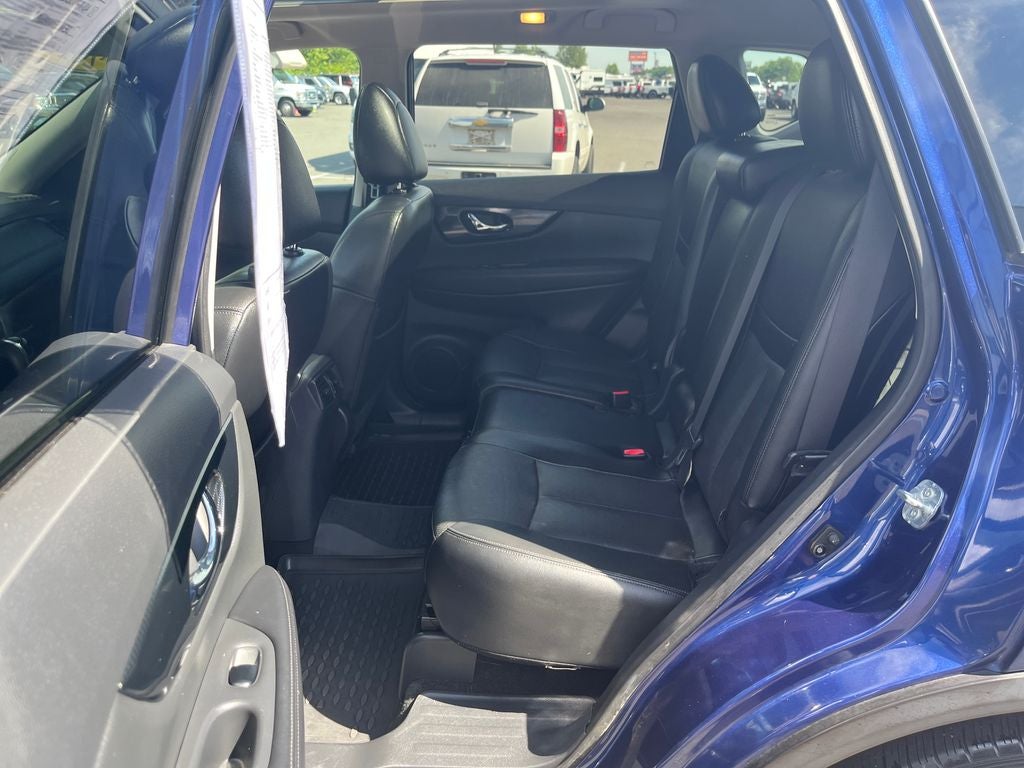 2017 Nissan Rogue SL