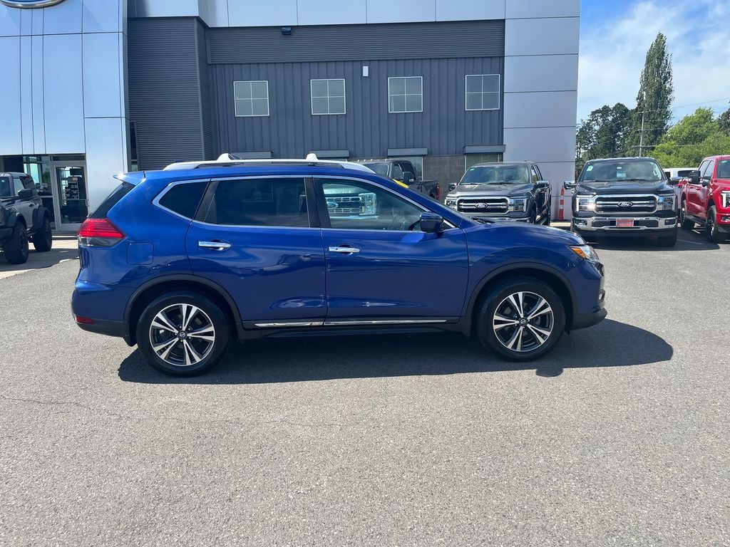 2017 Nissan Rogue SL